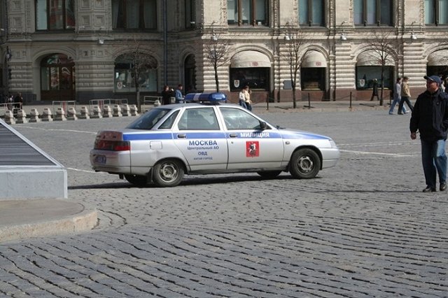 В Москве 42-летний рецидивист захотел лишить жизни 11-летнюю девочку