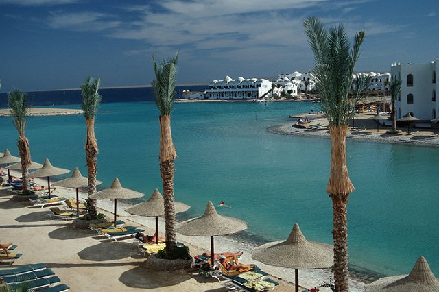 Британская туристка погибла, катаясь на «банане» в Египте