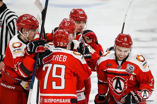 Лучшего бомбардира «Авто» задрафтовал бывший клуб Павла Дацюка