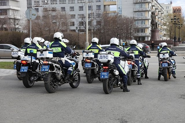 У свердловской полиции появились новые мотоциклы