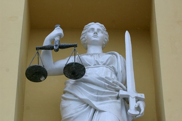 По делу Кинева заслушали свидетельства экскаваторщика и риэлтора