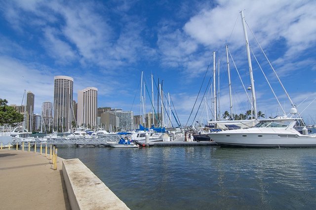 У главы «Корпорации развития» арестовывают особняк и яхту