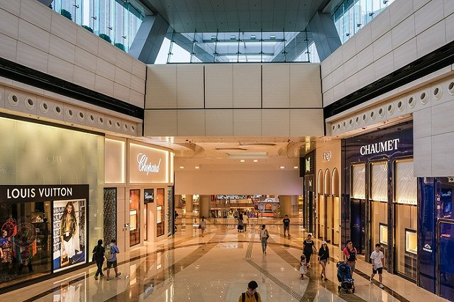 Екатеринбургские ТРЦ переходят на особый режим работы