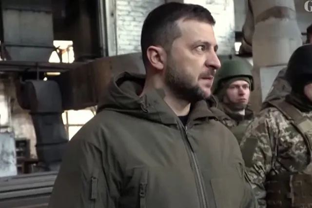 Эксперт указал на взаимосвязь визитов Зеленского в Бахмут и Вашингтон