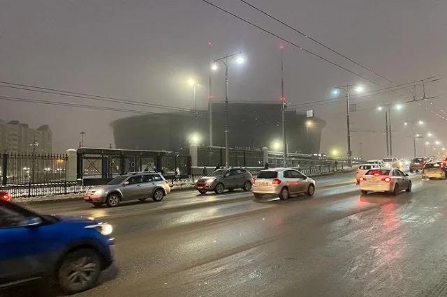 «Не останавливаясь уехал». Водителя автобуса будут судить в Екатеринбурге за гибель его пассажира