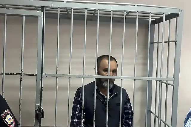Мигрантам могут запретить работать в общественном транспорте Екатеринбурга после ДТП на 8 Марта