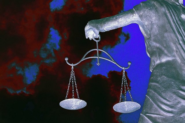 В Екатеринбурге судят директора турфирмы, обманувшую клиентов на 12 миллионов