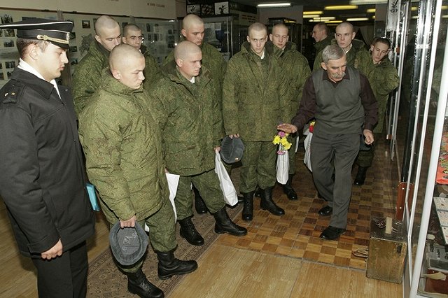 Срочник с Южного Урала застрелился, не выдержав издевательств «деда»