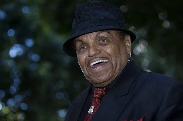 Отец Майкла Джексона подверг сына химической кастрации ради высокого голоса