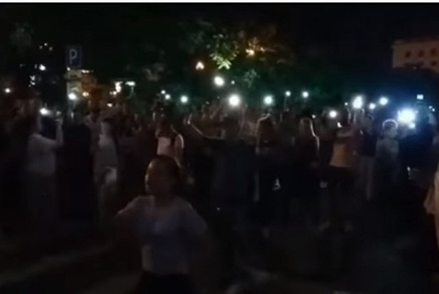 В Хабаровске на митинге в поддержку Фургала прошли первые задержания