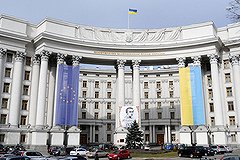 Фюле предложил принять Украину в ЕС