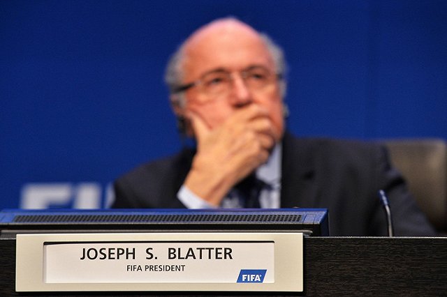 Блаттер объявил об уходе с поста президента ФИФА