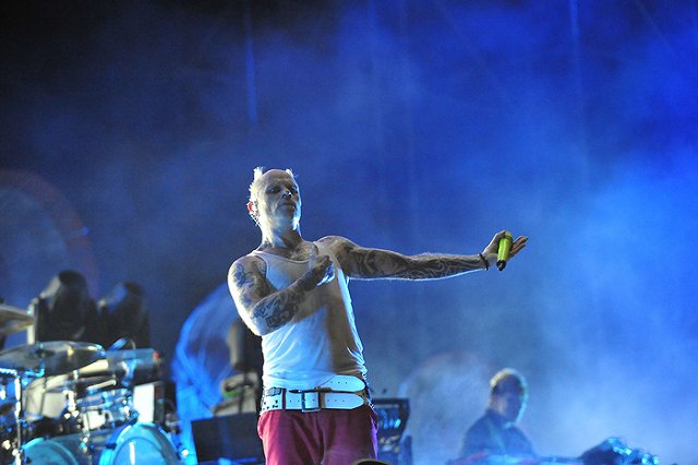 The Prodigy рекламировала в Instagram екатеринбургский хлебозавод