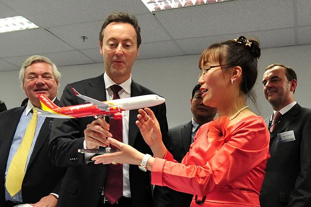 Вьетнамский лоукостер со стюардессами в бикини планирует начать работу в России