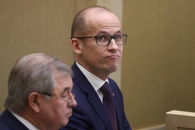 Глава Удмуртии обратился в МВД с жалобами на комментарии жителей под его постами в соцсетях