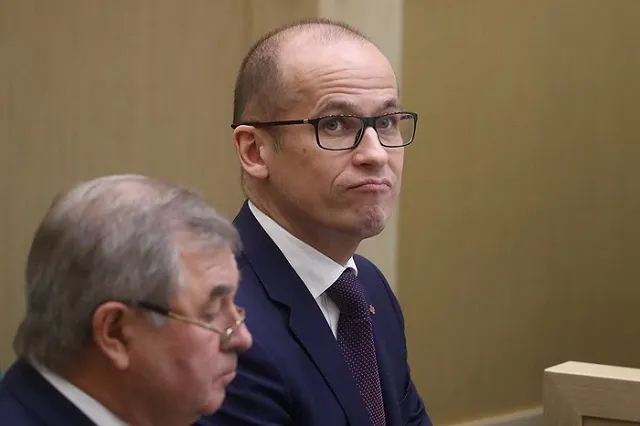 Глава Удмуртии обратился в МВД с жалобами на комментарии жителей под его постами в соцсетях