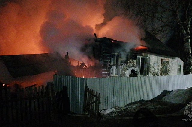 Стала известна личность женщины, погибшей в страшном пожаре вместе с тремя родными детьми