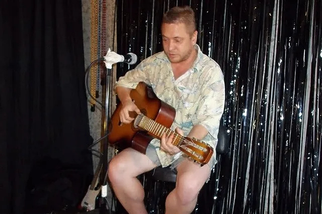 В Екатеринбурге умер 50-летний поэт