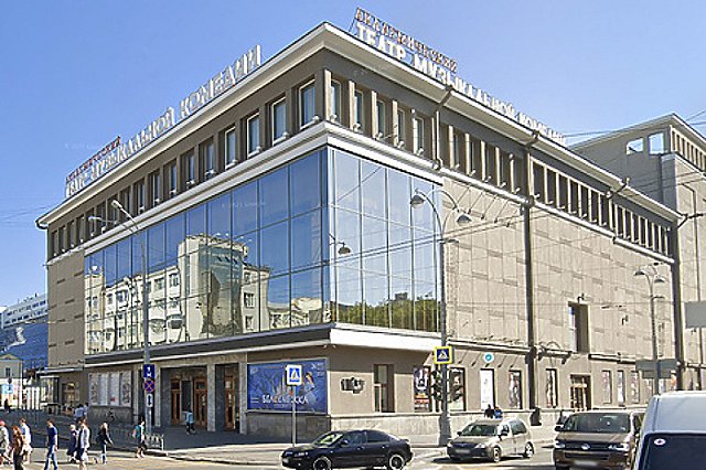 За ремонт свердловского театра заплатят 400 млн рублей