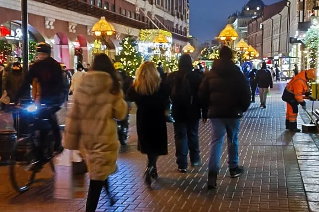 В Москве ГИБДД оштрафовала на 300 тыс. рублей компанию, робот-курьер которой мешал пешеходам