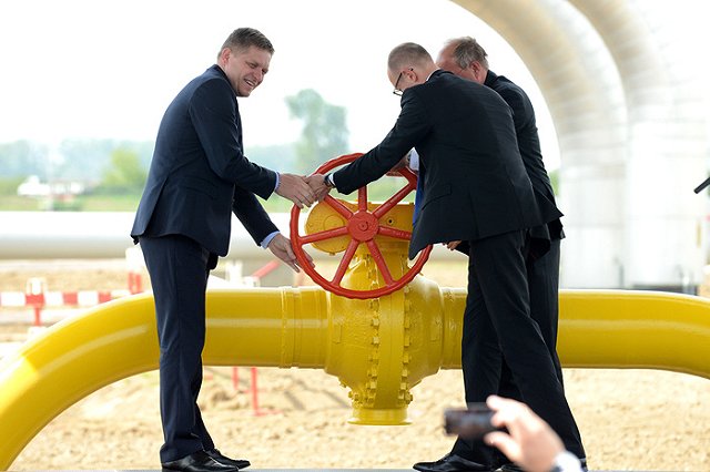 СМИ оценили в $5 млрд попытки «Газпрома» помешать реверсу газа на Украину