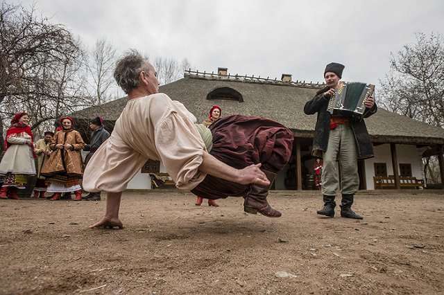 Украинцы возмутились прозвищу «хохол» в учебнике английского