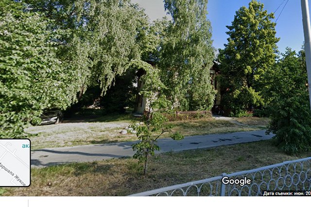 Ради нового квартала на Челюскинцев решили снести двухэтажный домик победного года