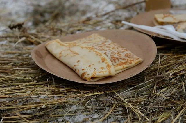 В мэрии Екатеринбурга подсчитали количество блинов, которое съели горожане на Масленицу