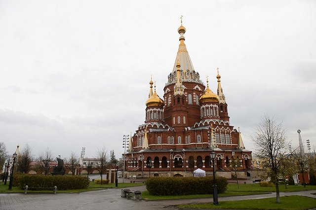 Появились кадры уничтожения беспилотника, пытавшегося атаковать Ижевск (ВИДЕО)