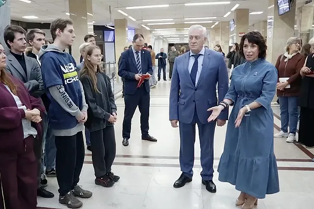 «Помоги маме учиться»: в УрГЭУ открыли комнату для мам-студенток