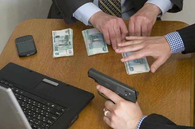 Шакро Молодому предъявлено обвинение в вымогательстве 8 миллионов рублей