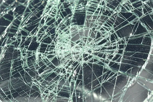 В Качканаре перевозчики для борьбы с конкурентами нанимают метателей болтов