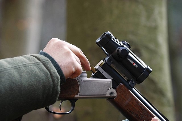 На Урале осужден охотник, умышленно выстреливший в незнакомую женщину в лесу