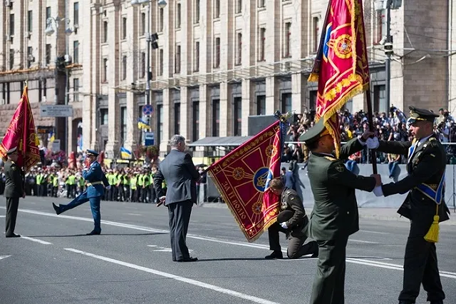 СМИ не нашли дочерей Порошенко в списках поступающих в вузы на Украине
