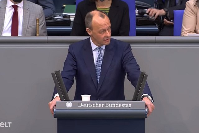 Лидер оппозиции раскритиковал Шольца за недостаточную поддержку Украины