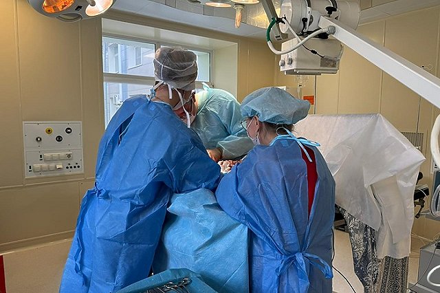 Свердловские врачи вернули к жизни мужчину, у которого 7 минут не билось сердце