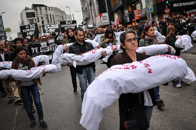 Турция разрешит США использовать свои авиабазы против ИГ