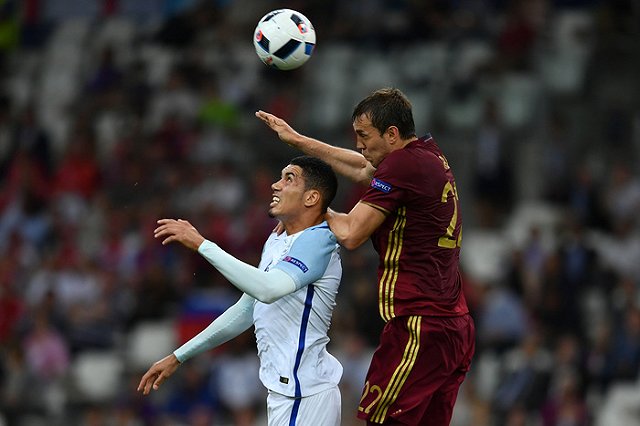 Дзюба назвал глупостью возможное отстранение сборной России от Евро-2016