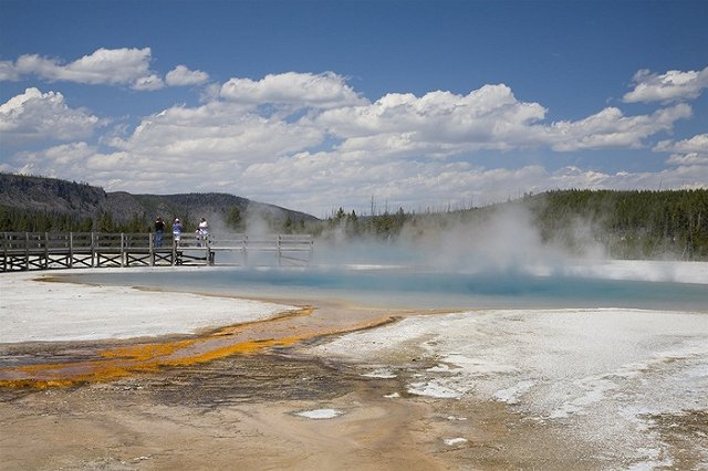 НАСА нашло способ уберечь Америку от взрыва супервулкана Йеллоустоун