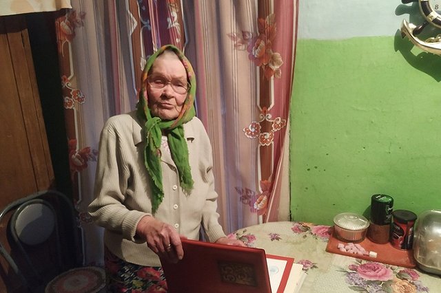 В селе под Сысертью 91-летняя ветеран живет без источника воды