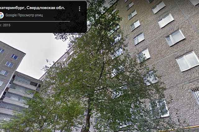 В Екатеринбурге выпал из окна мужчина