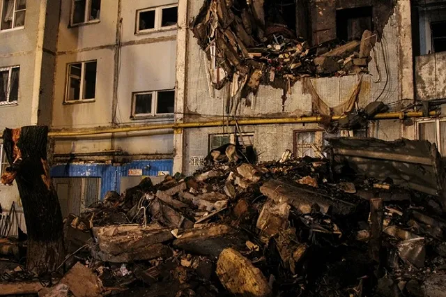 СКР сообщил об обнаружении четвертого погибшего при взрыве дома в Волгограде