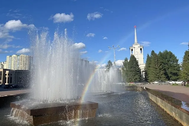Движение в центре Екатеринбурга на короткое время перекроют в честь Дня ВДВ