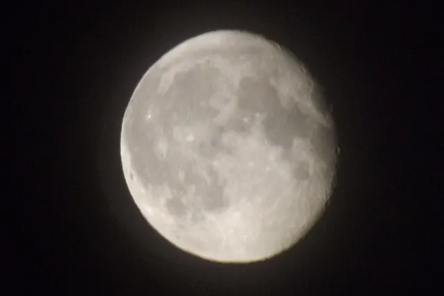В небе над Средним Уралом взойдет гигантская Луна
