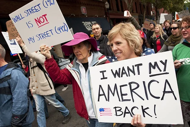 В США арестовали мать, которая вступила в брак с собственной дочерью