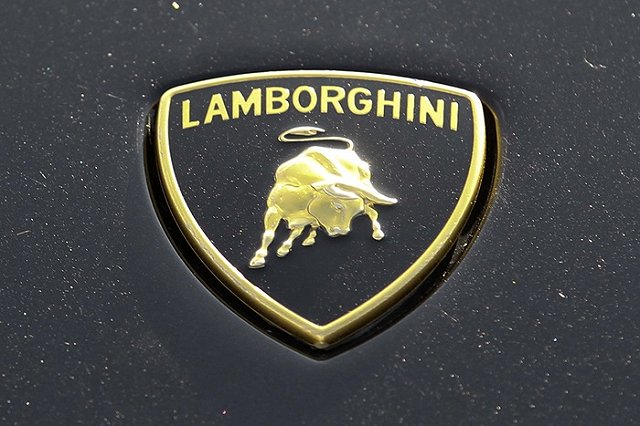 Власти Тайваня публично наказали нарушителя, уничтожив его Lamborghini