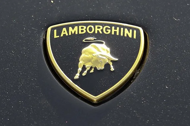 Власти Тайваня публично наказали нарушителя, уничтожив его Lamborghini