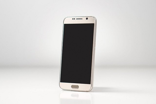 «Samsung» согласилась устанавливать российское ПО на свои гаджеты