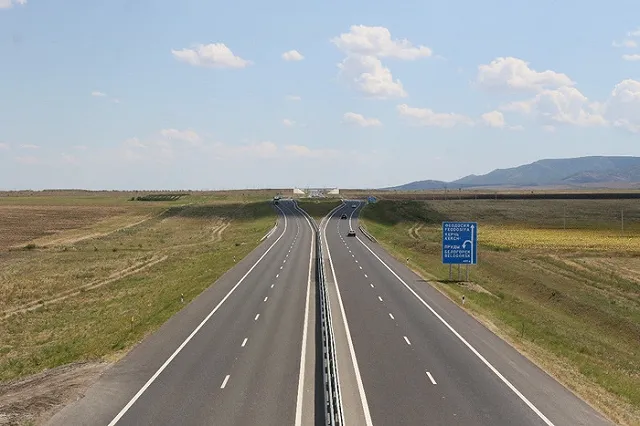 Через день после открытия по «Тавриде» проехали более 30 тыс. машин