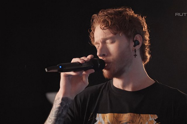 СМИ: Внук Пугачевой тайно вернулся из США в Россию